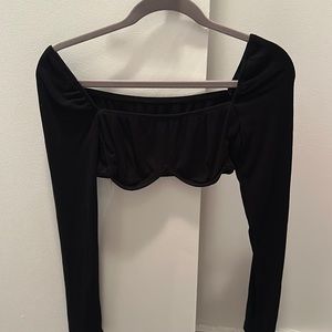 Black Long Sleeve Crop Top!